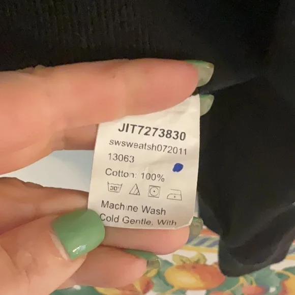 Sale! SHEIN Contrast Collar Letter Graphic Sweatshirt, Size S, Black/White - Picture 7 of 12